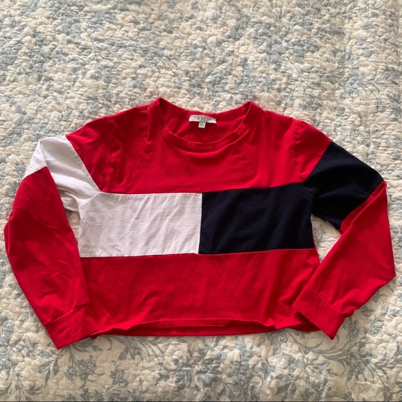 Gaze Cropped Long Sleeve Color Block Top - Picture 2 of 3